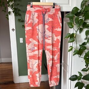Printed Coral & Light Pink Crane-Print Jogger Pants